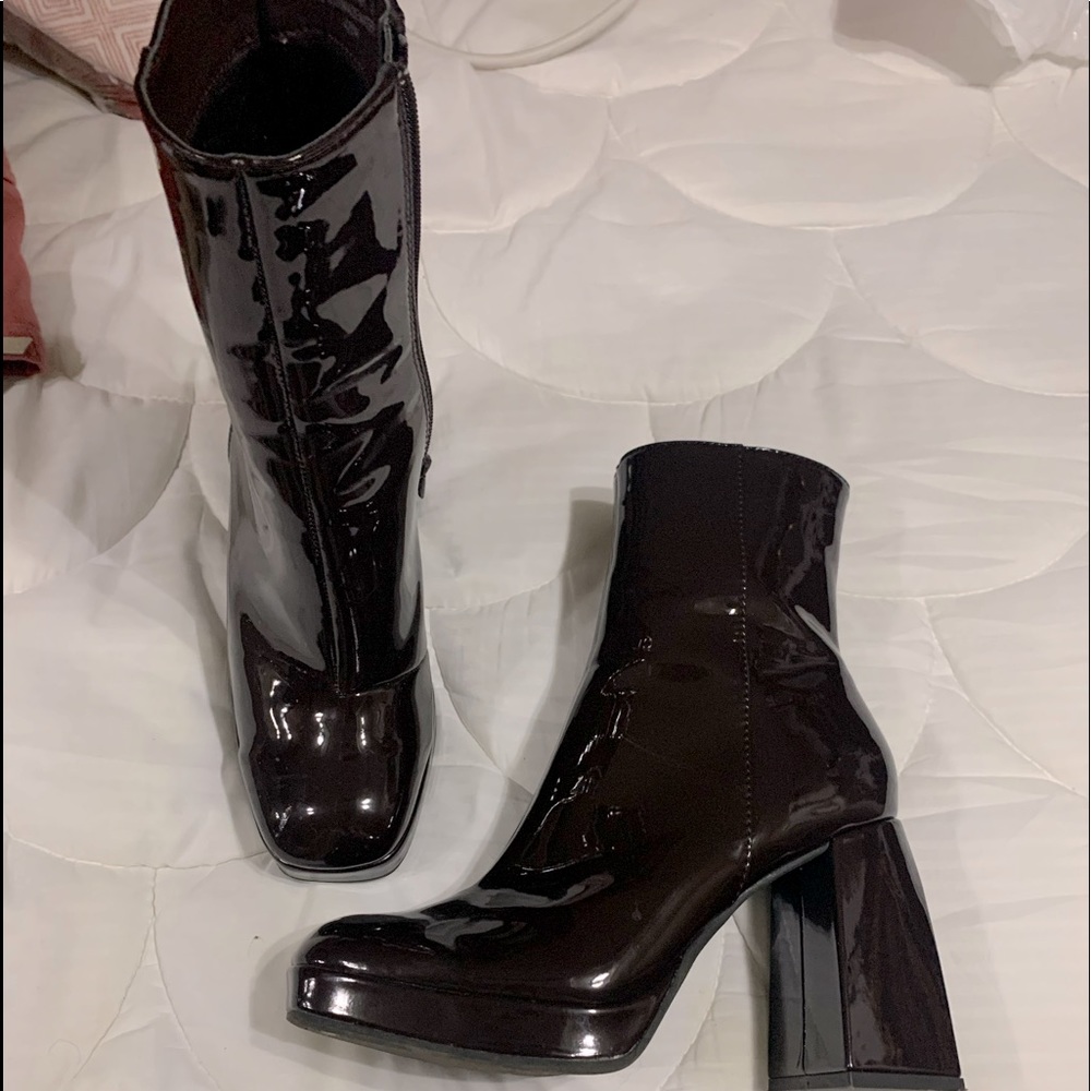 Versona Pleather Boots